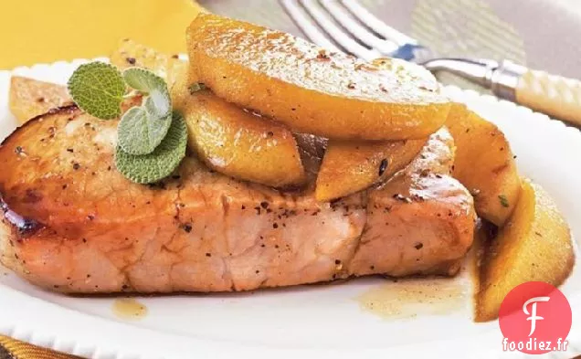 Côtelettes de Porc aux Pommes et à la Sauge