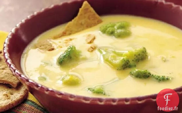 Soupe au Fromage Cheddar et au Brocoli