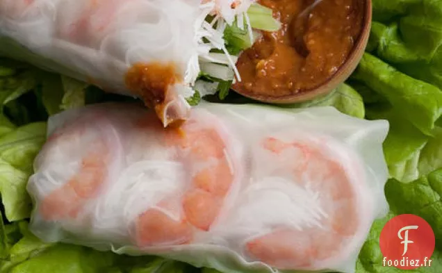 Rouleaux d'Été à la Vietnamienne avec Sauce aux Arachides