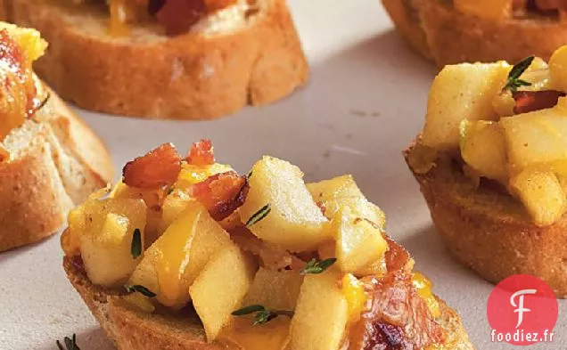 Crostini au Cheddar aux Pommes et au Bacon