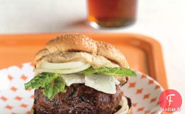 Hamburgers D'Agneau À La Menthe Avec Feta Et Houmous