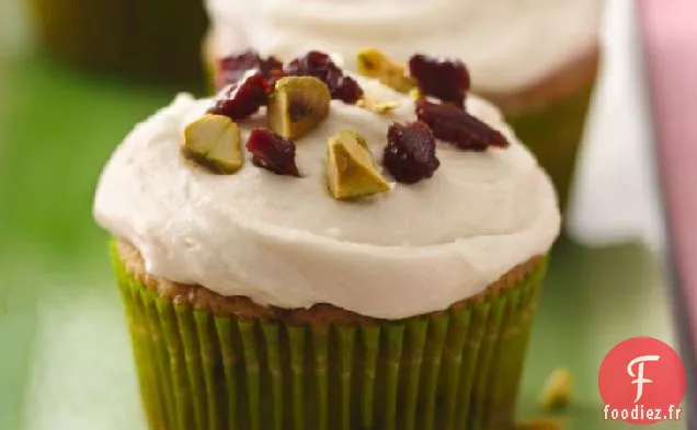 Cupcakes aux Cerises Séchées et à la Pistache