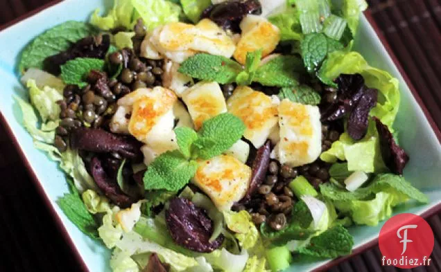 Olives Noires, Halloumi, Menthe Et Laitue