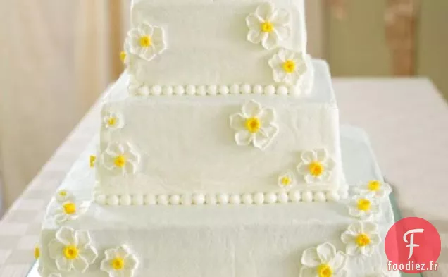 Gâteau de Mariage Blanc Fourré à la Framboise
