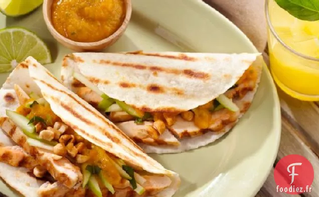 Tacos au Poulet au Curry Et à la Noix De Coco