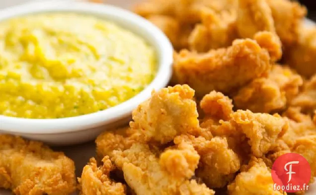 Nuggets de Poulet Frit à la Noix de Coco et au Curry avec Sauce à la Mangue