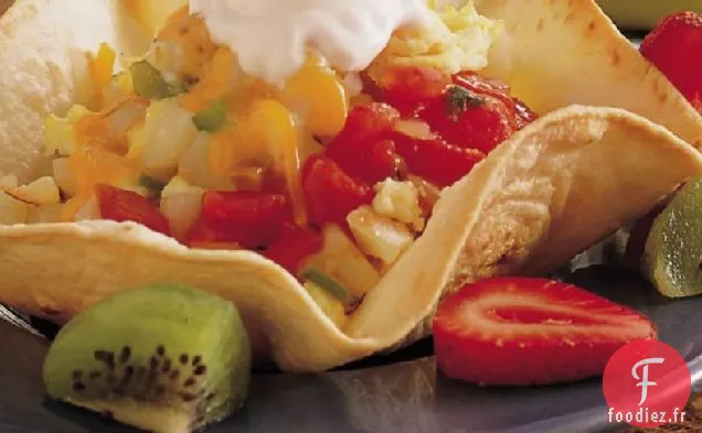 Oeufs de Campagne dans des tasses à Tortillas