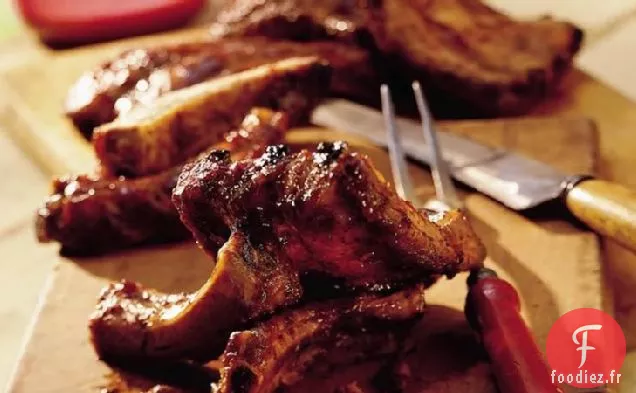 Côtes Levées Grillées avec Sauce Barbecue Épicée