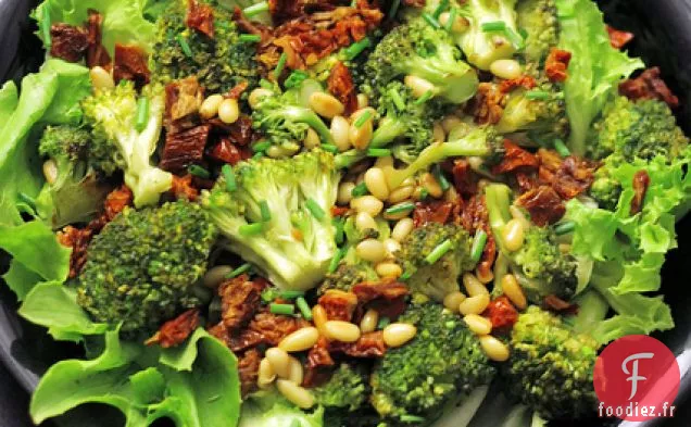 Brocoli, Tomates Séchées Et Laitue