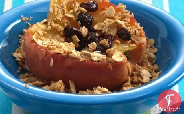 Pommes cuites au four au micro-ondes avec Granola pour deux
