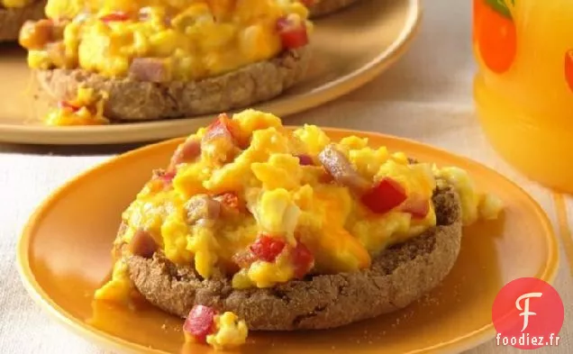 Pizzas à Muffins Anglais pour le Petit-déjeuner