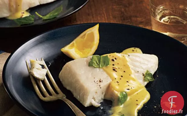 Flétan Cuit à la vapeur au Basilic et Sauce à la Crème au Citron