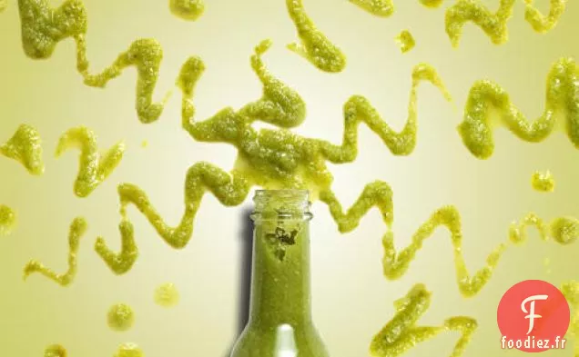 Sauce Piquante Flamboyante Lotsa Serranos