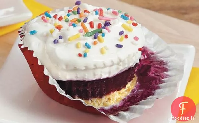 Cupcakes à la Crème Glacée Au Citron Et aux Myrtilles