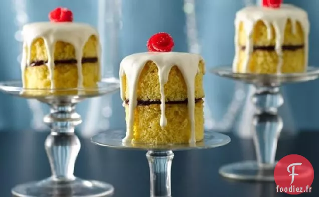 Piles de Gâteaux à la Confiture de Rose Anglaise