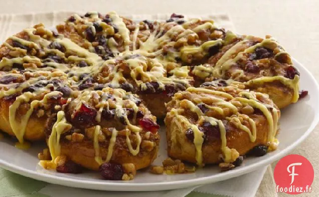 Rouleaux à la Cannelle Glacés à l'Orange aux Canneberges