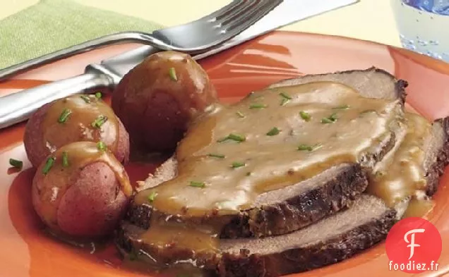 Rôti de Bœuf Bavarois à la Mijoteuse avec Sauce