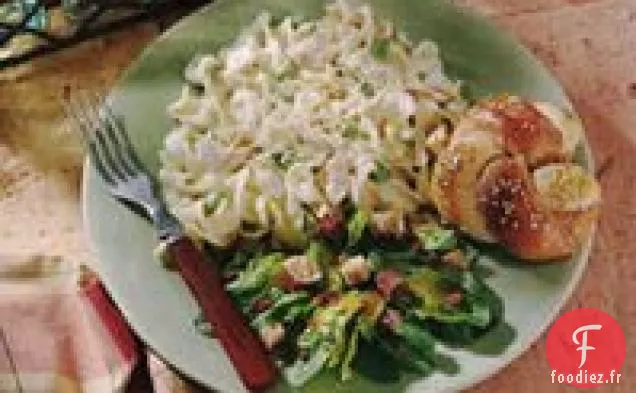 Salade César Crémeuse au Poulet et aux Pâtes