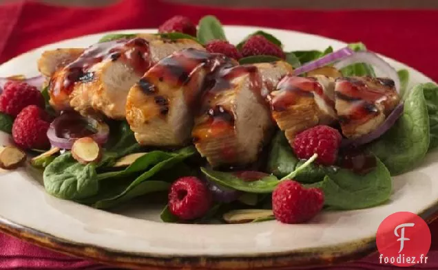 Salade de Poulet Grillé et Framboises-Épinards
