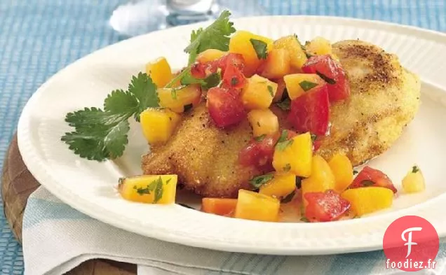 Poulet à la Semoule de Maïs avec Salsa de Pêche fraîche