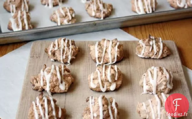 Macarons au Gâteau aux Carottes avec Glaçage au Fromage à la Crème à l'Érable