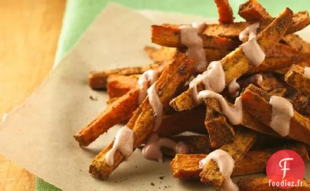Frites de Patates Douces Cajun avec Sauce au Yogourt