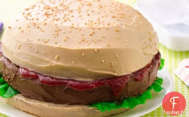 Gros Gâteau au Hamburger