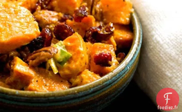 Salade De Patates Douces Aux Canneberges Et Pacanes