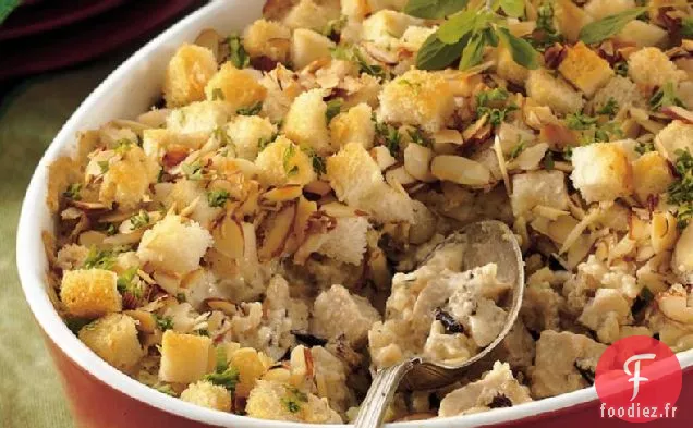 Casserole de Poulet et Riz Sauvage