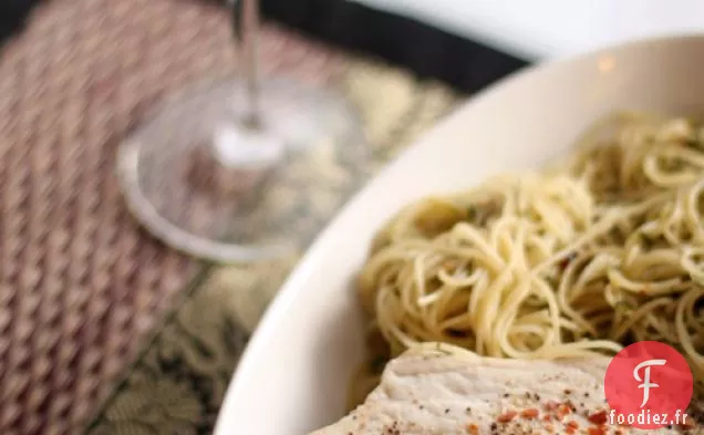 Espadon et Pâtes à la Sauce Tomate-Basilic séchée au Soleil