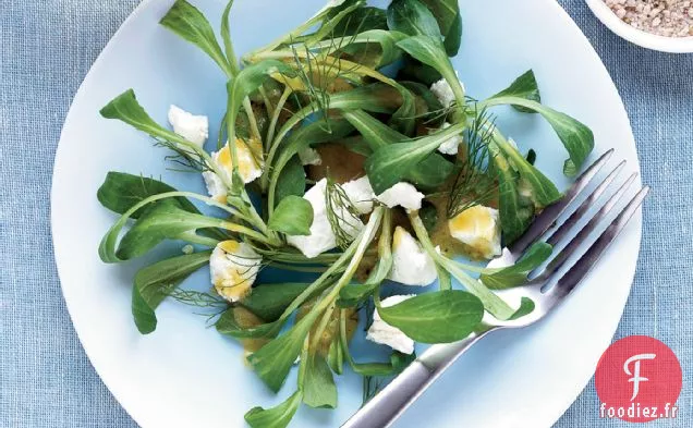 Salade de Mâche au Fromage de Chèvre et Vinaigrette Fenouil-Moutarde