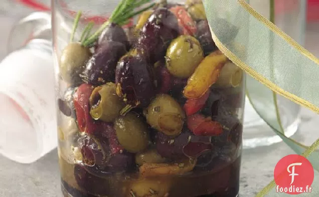 Olives Marinées aux Agrumes et Poivrons Rôtis