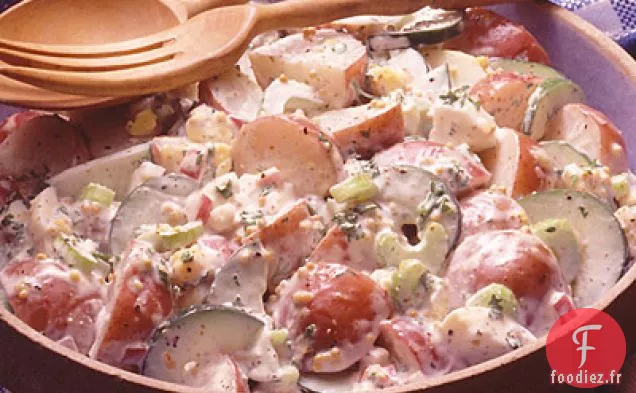 Salade De Pommes De Terre À La Mayonnaise À La Moutarde