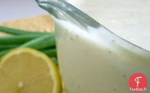 Vinaigrette Moulue À La Moutarde Et À L'Ail