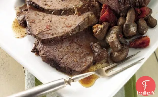 Rôti de Bœuf à l'Ail et aux Champignons à la Mijoteuse