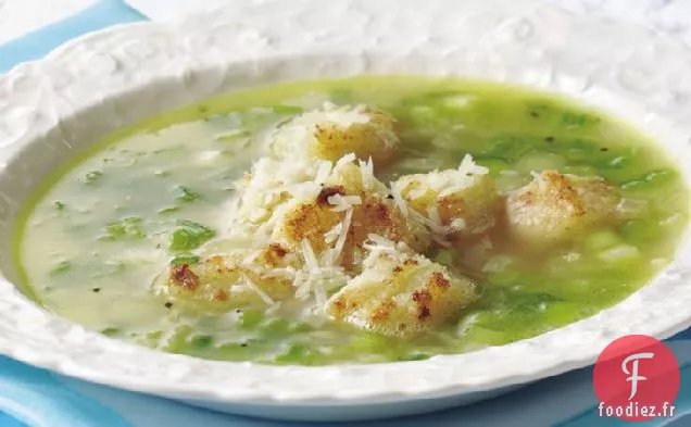 Soupe à l'Oignon de Printemps avec Croûtons à l'ail