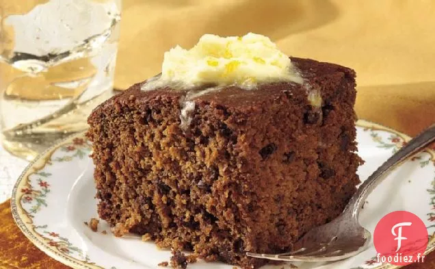 Pain d'Épices aux Pépites de Chocolat et Sauce Dure à l'Orange