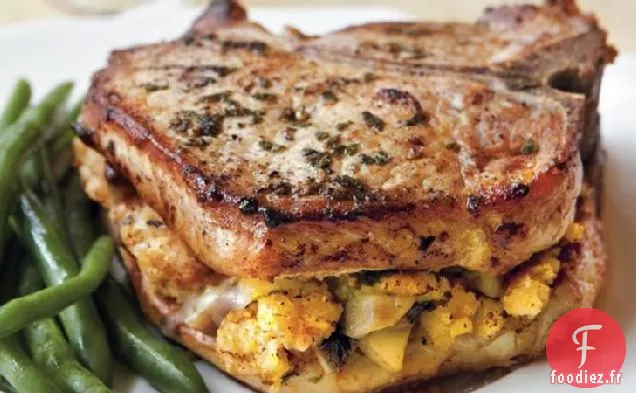 Côtelettes de Porc Farcies au Pain de Maïs