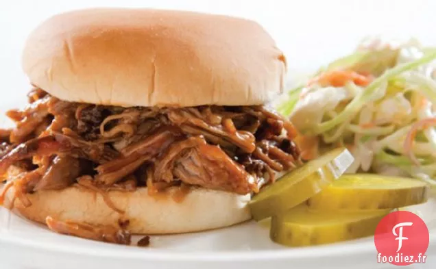 Porc Effiloché D'Intérieur Avec Sauce Barbecue Sucrée Et Acidulée