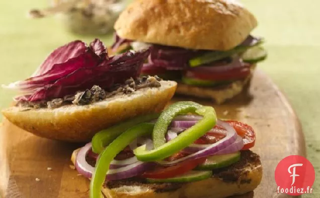 Sandwichs au Houmous à l'Ail Rôti et au Fromage de Chèvre