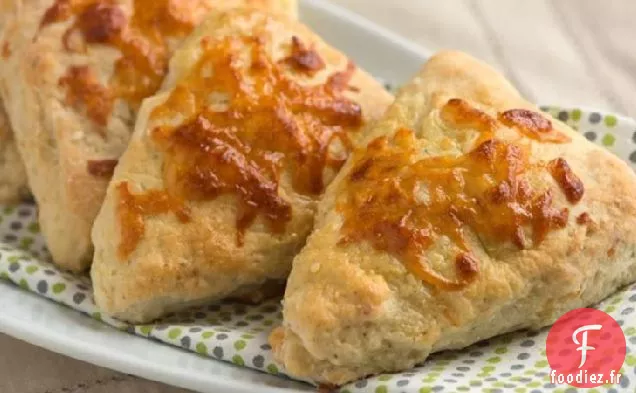 Biscuits à la Sauge, à l'Ail et au Provolone