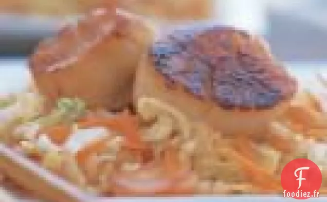 Pétoncles Glacés Au Miso Et Salade De Chou Asiatique