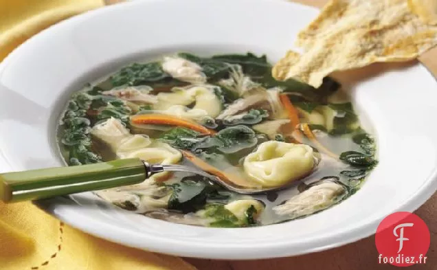 Soupe de Tortellinis au Poulet et aux Épinards