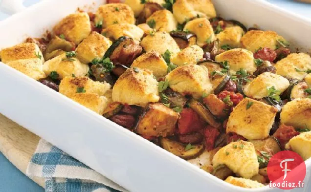 Casserole de Ratatouille Surmontée d'Un Croissant