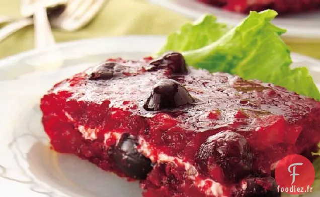 Salade de Gélatine en Couches au Fromage à la Crème Et aux Cerises