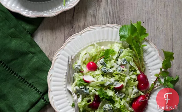 Salade Hachée Avec Vinaigrette Au Fromage Bleu