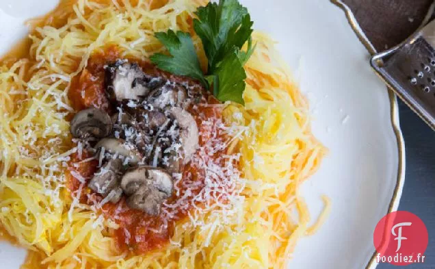Courge Spaghetti aux Champignons et Marinara