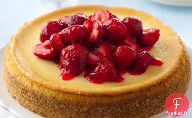 Gâteau au Fromage Garni de Fraises Fraîches