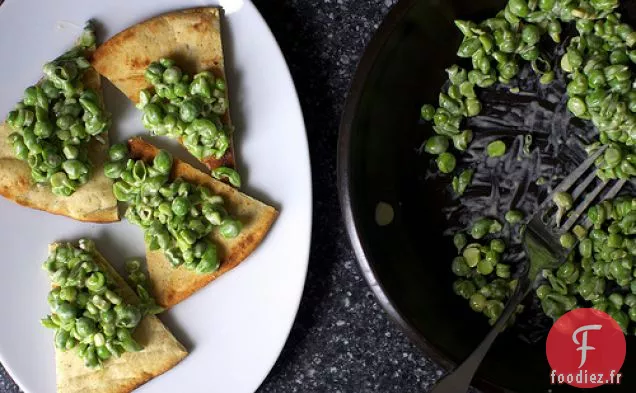 Petits Pois Écrasés Avec Vinaigrette Au Sésame Fumé