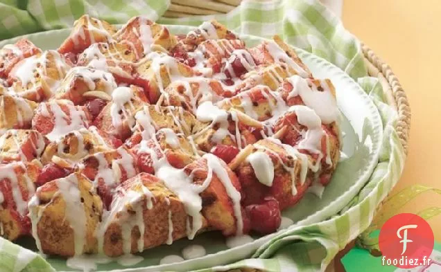 Gâteau Au Café Aux Cerises et Aux Amandes Facile